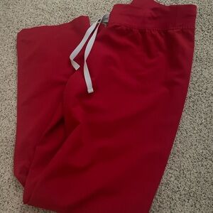 Figs red small scrub pants